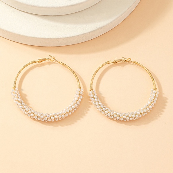 Pearl and gold tone big hoops - Picture 1 of 1